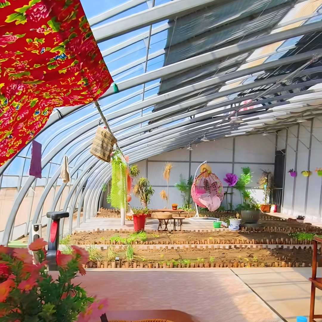 Recreational greenhouse